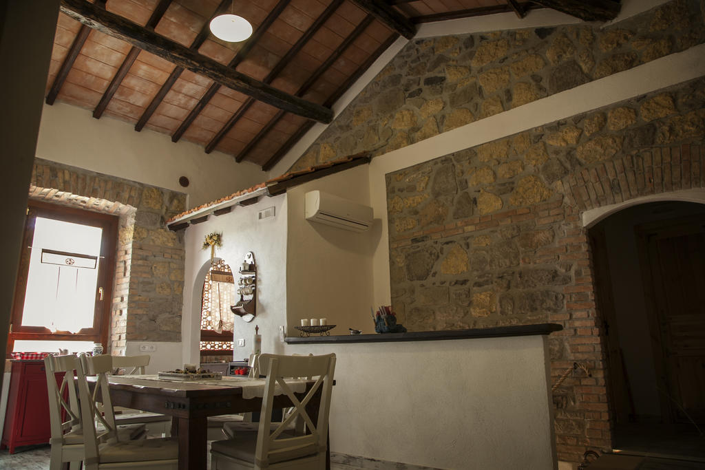 Locanda Villa Naumanni Tarquinia Exteriör bild